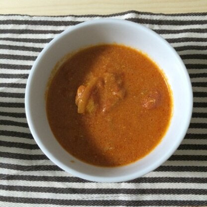 レトルトのバターチキンカレーがおいしくて自分で作ってみたくてレシピ検索しちゃいました(^^)意外と簡単にできるんですね！？ごちそうさまでした( ´ ▽ ` )ﾉ